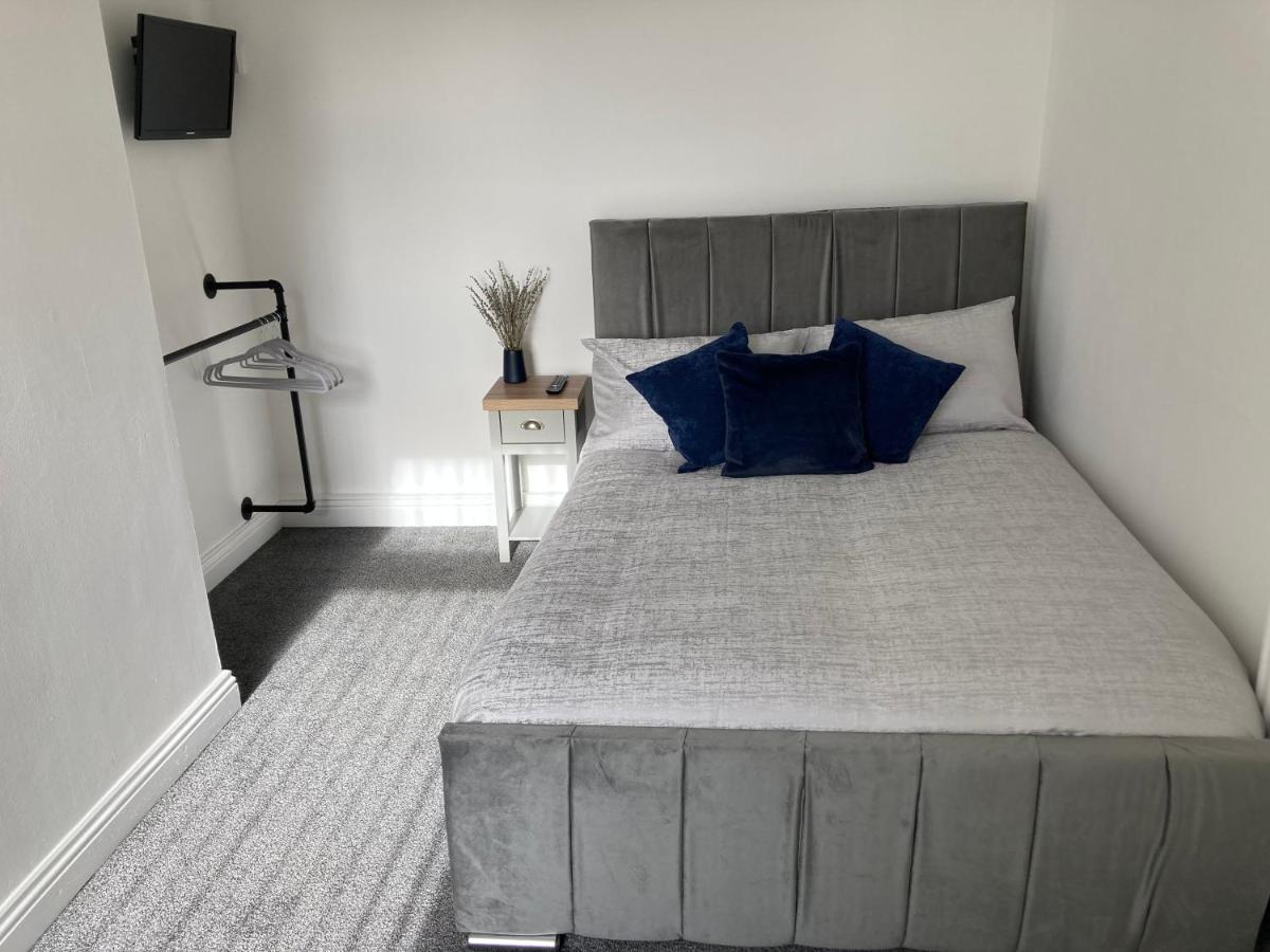 Cheshire Home Stays Кру Экстерьер фото
