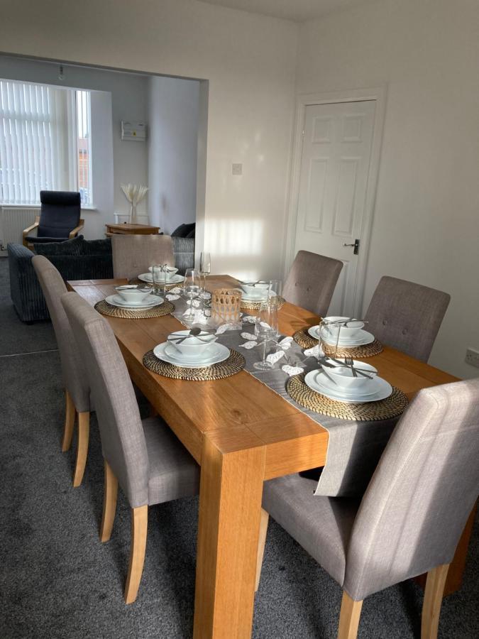 Cheshire Home Stays Кру Экстерьер фото