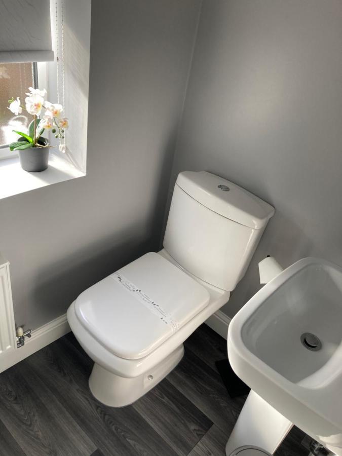 Cheshire Home Stays Кру Экстерьер фото