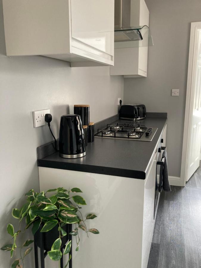Cheshire Home Stays Кру Экстерьер фото